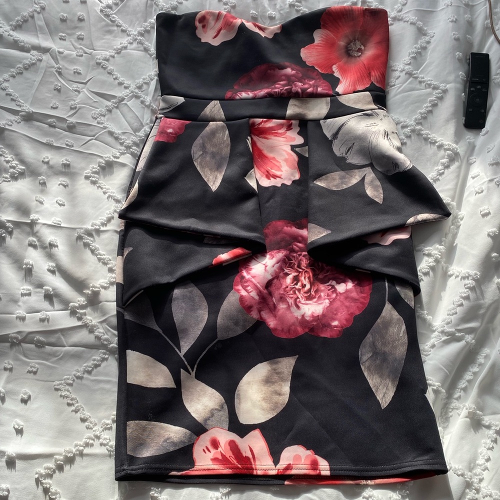 A floral strapless dress